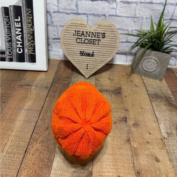 Women's New Era Orange Denver Broncos Arctic Blast Cable Cadet Beanie rare - Picture 9 of 11
